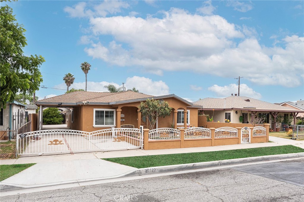 22522 Catskill Ave
