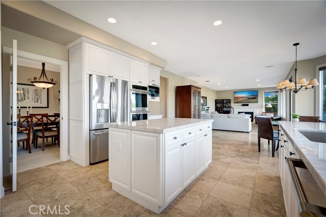 Detail Gallery Image 14 of 54 For 3980 Leighton Point Rd., Calabasas,  CA 91301 - 5 Beds | 4/1 Baths