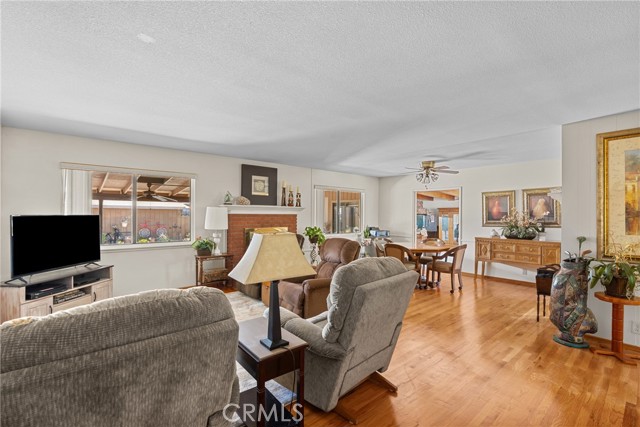 Detail Gallery Image 7 of 49 For 3470 Flower St, Santa Maria,  CA 93455 - 4 Beds | 2 Baths