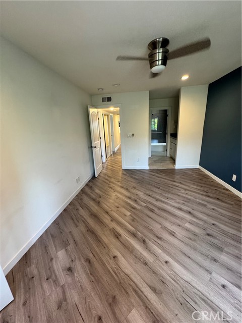 Detail Gallery Image 23 of 34 For 1938 W Culver Ave #5,  Orange,  CA 92868 - 3 Beds | 2/1 Baths