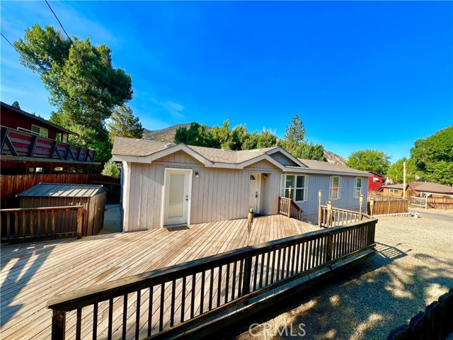 201 Lakewood Drive, Frazier Park CA: https://media.crmls.org/medias/3bfe44e2-20e4-435a-ac30-74c045c40e48.jpg