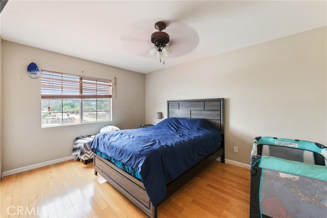 8963 Bold Ruler Lane, Jurupa Valley CA: https://media.crmls.org/medias/3bfecee5-85d6-4b87-8e18-d7d8fcdffc5e.jpg