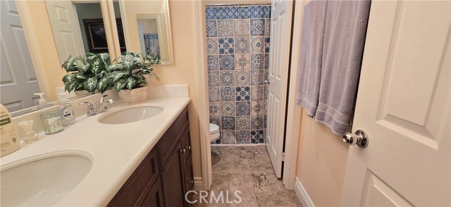 Detail Gallery Image 4 of 33 For 14915 Meadows Way, Corona,  CA 92880 - 3 Beds | 2/1 Baths