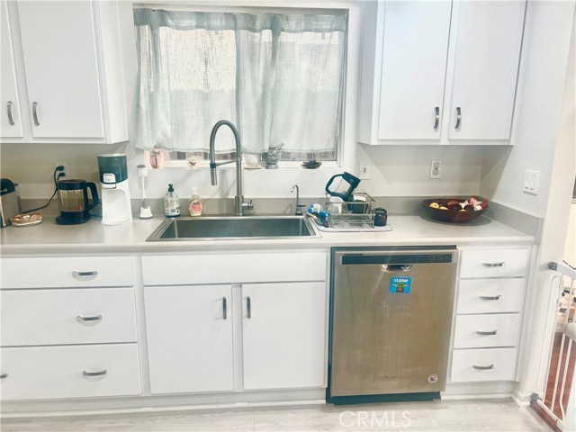 Detail Gallery Image 16 of 34 For 1232 Mission, Duarte,  CA 91010 - 3 Beds | 3 Baths