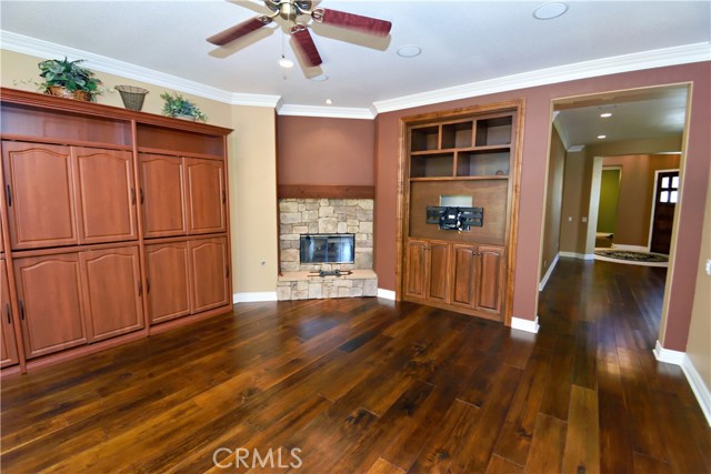 29424 Springside Drive, Menifee CA: https://media.crmls.org/medias/3c01aafb-dd61-4261-b863-1ee918289041.jpg