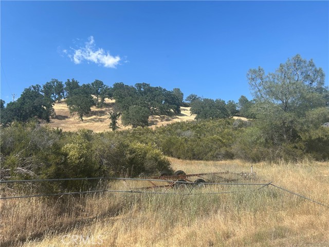 21947 Meriann Drive, Clearlake Oaks CA: https://media.crmls.org/medias/3c02b651-5130-478f-af3a-0ece916eae0f.jpg