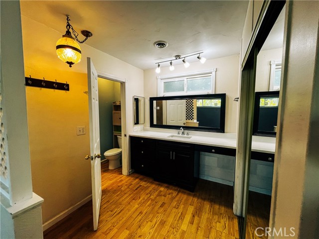 Primary Suite Bathroom
