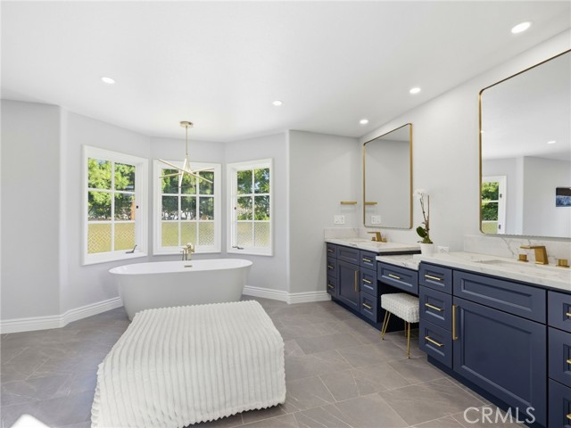 Detail Gallery Image 30 of 45 For 11030 Willowbrae, Chatsworth,  CA 91311 - 4 Beds | 4 Baths