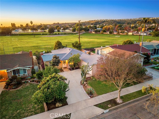 Front Image Thumbnail for CRCV25274213