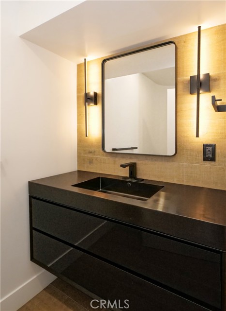 Detail Gallery Image 24 of 58 For 32551 Seacliff Dr, Rancho Palos Verdes,  CA 90275 - 4 Beds | 3/1 Baths