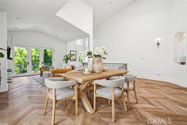 1619 Artesia Boulevard, Manhattan Beach, California 90266, 3 Bedrooms Bedrooms, ,2 BathroomsBathrooms,Residential,Sold,Artesia,SB24123210