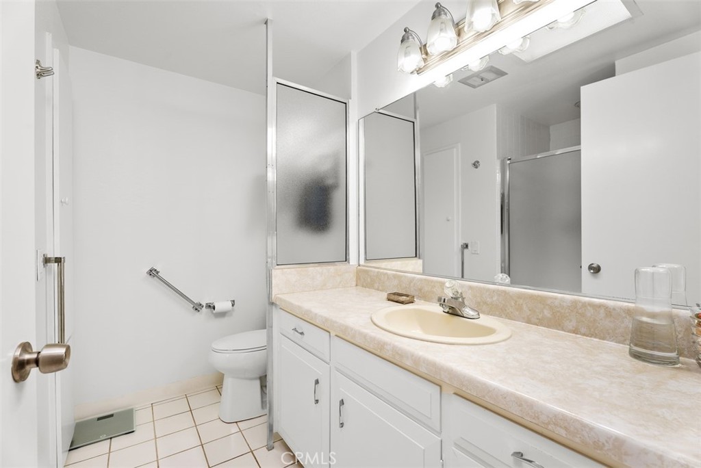 MLS #OC25254445 image #29