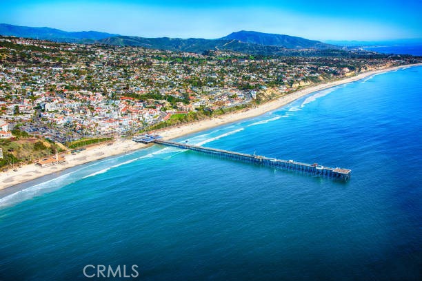 San Clemente pier
Great surfing fishing water activities