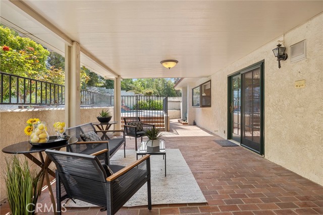 112 Morgan Ranch Road, Glendora CA: https://media.crmls.org/medias/3c07771d-4b4d-4f04-bc70-a3e7619091ae.jpg