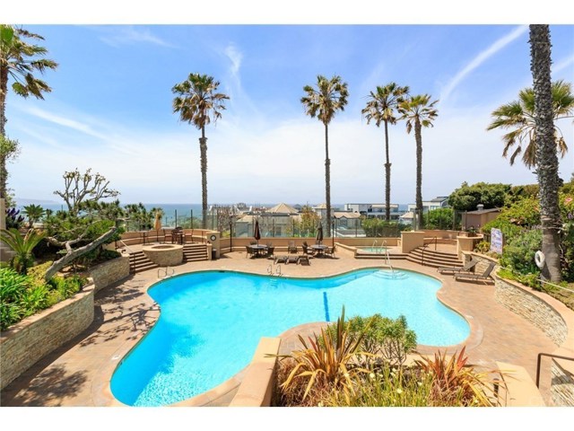 620 The Village 104 Redondo Beach, California Enjoy stunning sunsets and ocean breezes, and if you listen carefully, the sounds of sea lions barking in the distance—Light and Bright 1 bedroom 1 bath unit in a great location. Appliances include stove, dishwasher, refrigerator, microwave, toaster oven—laundry onsite located on the garage level next to the elevator. Utilities include water and trash. The Village boasts two beautiful ocean view resort-style pools with jacuzzi's and a fitness center as well as an onsite mini-mart/sandwich shop near one of the pools. Easy access to the beach and Redondo Pier with many fine restaurants and shops. Making this one of the South Bay's most desirable locations! Beautiful lush landscaping with walking trails. Vacation living year-round.
Two car tandem parking as well as gated visitor parking. Parking is located in the lower garage level of Building 630 space #124