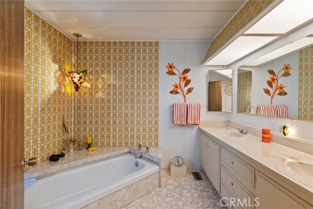 2720 Klondike Way, Pine Mountain Club CA: https://media.crmls.org/medias/3c083b5a-9b86-4a67-a2a6-b09dddb0a36a.jpg