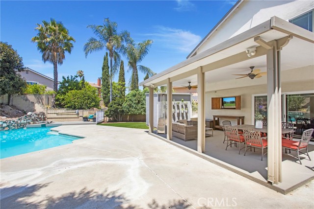 Image 2 of 41 For 25632 Adriana Street