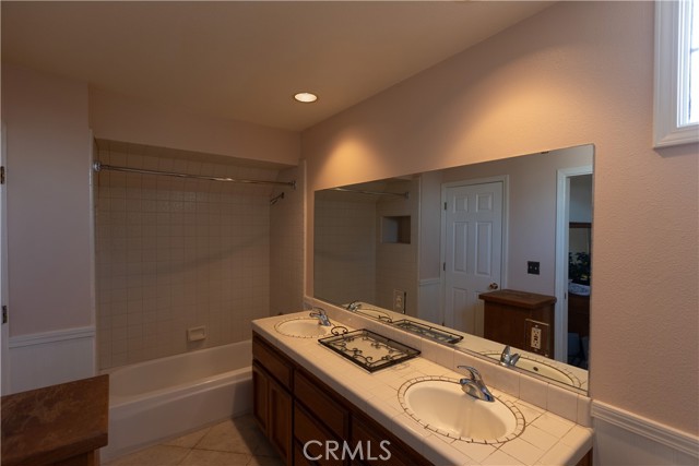 Detail Gallery Image 10 of 17 For 3562 Cordova Ave, Merced,  CA 95340 - 3 Beds | 2/1 Baths
