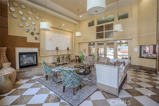 100 S Alameda Street, Los Angeles CA: https://media.crmls.org/medias/3c095b61-fa3c-47b2-9978-e3766f0edce6.jpg