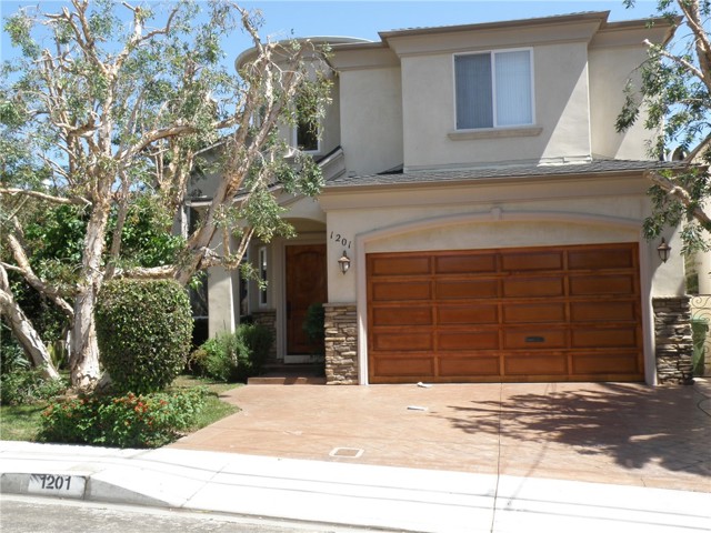 Detail Gallery Image 2 of 16 For 1201 2nd St, Manhattan Beach,  CA 90266 - 5 Beds | 4/1 Baths