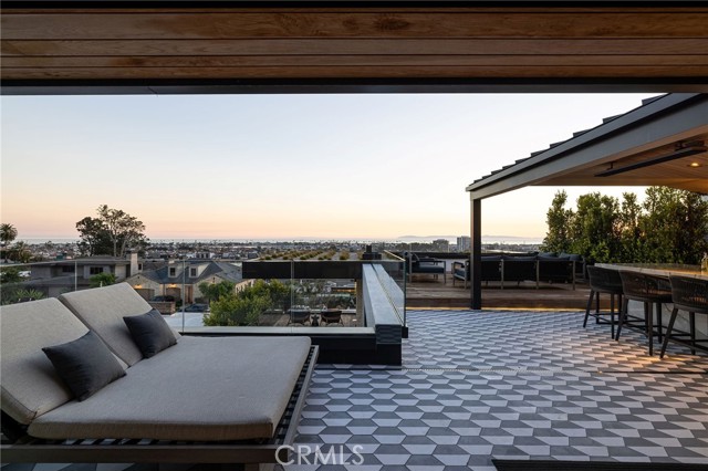 2304 Cliff, Newport Beach CA: https://media.crmls.org/medias/3c0af785-896f-4928-b7a7-e078f27b3479.jpg