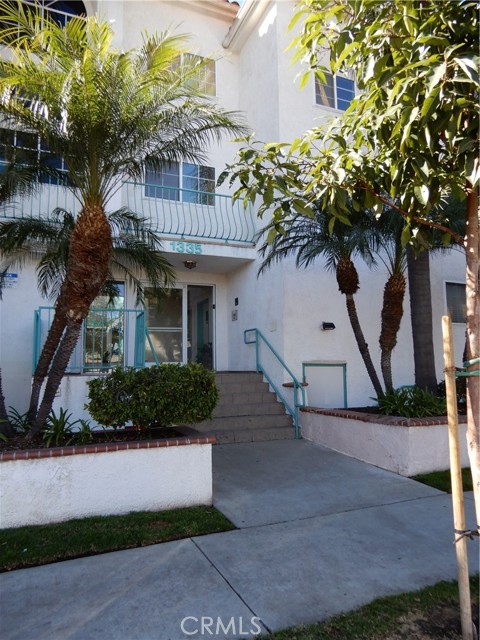 Image 3 for 1335 Newport Ave #208, Long Beach, CA 90804