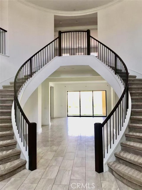 11716 N Manchester Way, Porter Ranch CA: https://media.crmls.org/medias/3c0d4aac-4d92-4c47-b4a8-322557c055ab.jpg