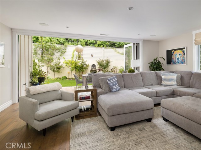 801 18th Street, Manhattan Beach, California 90266, 4 Bedrooms Bedrooms, ,4 BathroomsBathrooms,Residential,Sold,18th,SB24108757