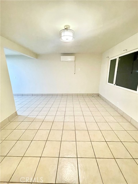 Detail Gallery Image 3 of 7 For 430 S Curtis Ave, Alhambra,  CA 91803 - 2 Beds | 1 Baths