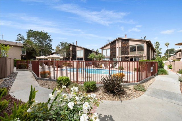 Detail Gallery Image 22 of 36 For 1088 Cabrillo Park Dr a,  Santa Ana,  CA 92701 - 1 Beds | 1 Baths