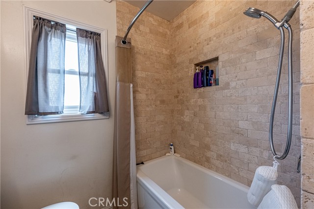 917 N Sanchez Street, Montebello CA: https://media.crmls.org/medias/3c0edc08-ad20-485c-bb97-733a31413d1d.jpg