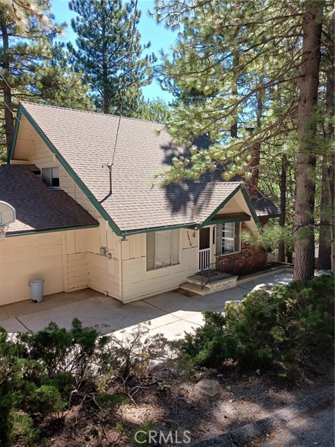 Detail Gallery Image 12 of 23 For 26416 Apache Trl, Rimforest,  CA 92378 - 3 Beds | 2 Baths