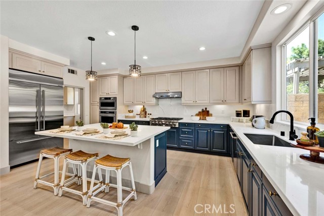 Detail Gallery Image 9 of 28 For 2463 N Eaton Ct, Orange,  CA 92867 - 5 Beds | 3 Baths