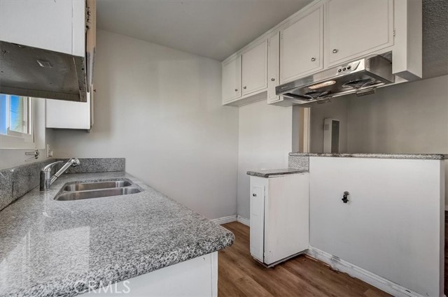 Detail Gallery Image 67 of 75 For 2122 E 10th St, Long Beach,  CA 90804 - – Beds | – Baths