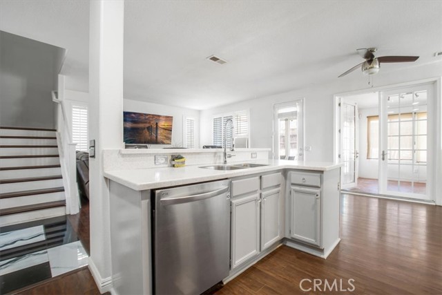 11411 Arlington Street, Adelanto CA: https://media.crmls.org/medias/3c15b2c9-ba24-4e47-97e6-00971f66b832.jpg
