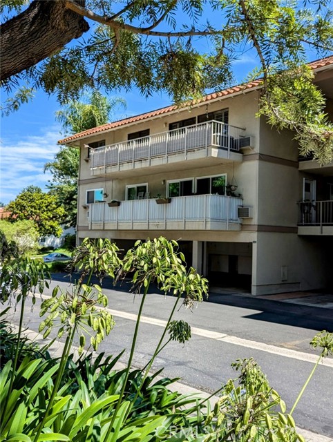 Detail Gallery Image 1 of 1 For 879 via Mendoza #O,  Laguna Woods,  CA 92637 - 2 Beds | 2 Baths