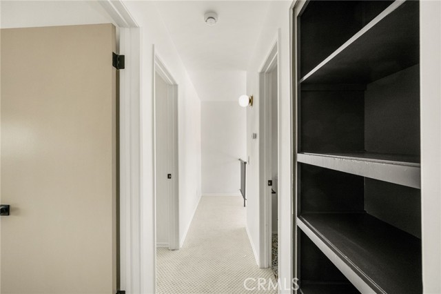 925 Eastglen photo 34