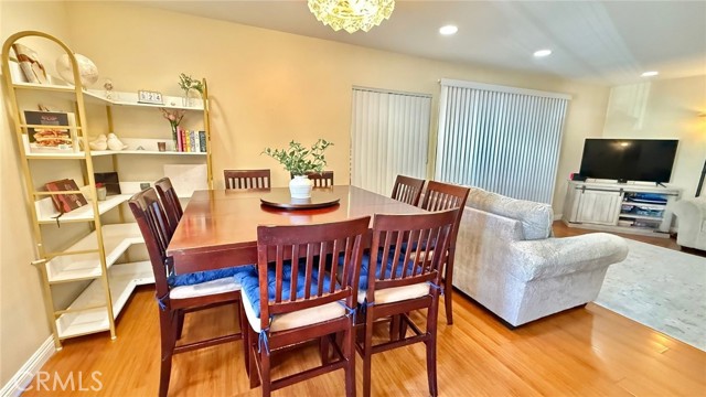 Detail Gallery Image 7 of 37 For 18350 Hatteras, Tarzana,  CA 91356 - 3 Beds | 2 Baths