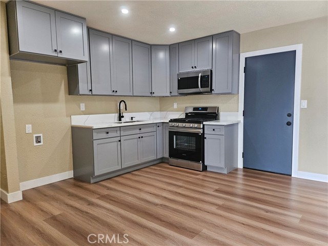Detail Gallery Image 14 of 41 For 940 N Sierra Way, San Bernardino,  CA 92410 - – Beds | – Baths