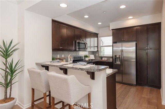 Detail Gallery Image 14 of 58 For 5341 Strand #105,  Hawthorne,  CA 90250 - 2 Beds | 2/1 Baths