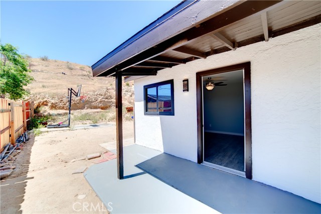 Detail Gallery Image 5 of 31 For 16665 a St, Victorville,  CA 92395 - 4 Beds | 2 Baths