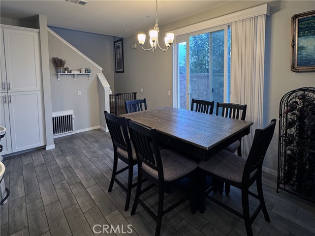 Detail Gallery Image 4 of 14 For 27448 Clarise Ln, Murrieta,  CA 92562 - 4 Beds | 3 Baths