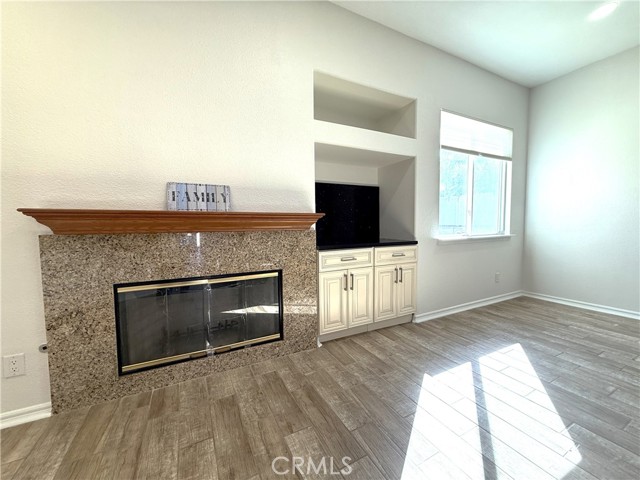 Detail Gallery Image 11 of 32 For 2515 Sweet Rain, Corona,  CA 92881 - 5 Beds | 3 Baths