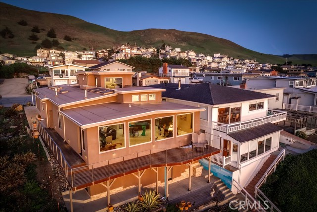 Detail Gallery Image 3 of 55 For 3352 Studio Dr, Cayucos,  CA 93430 - 3 Beds | 3 Baths