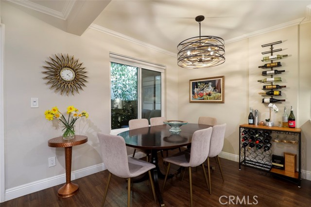 Detail Gallery Image 7 of 19 For 4528 Colbath Ave #103,  Sherman Oaks,  CA 91423 - 1 Beds | 1 Baths
