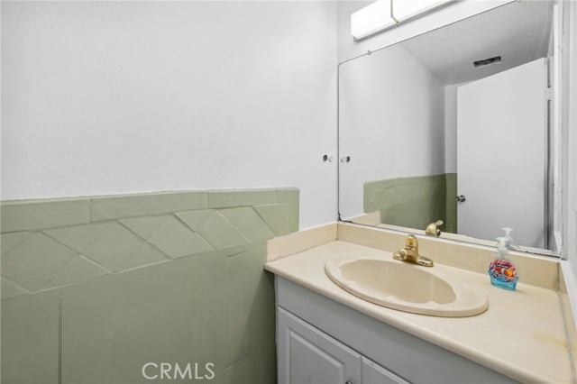 Detail Gallery Image 14 of 27 For 13138 Pan Am Bld, Moreno Valley,  CA 92553 - 3 Beds | 2/1 Baths