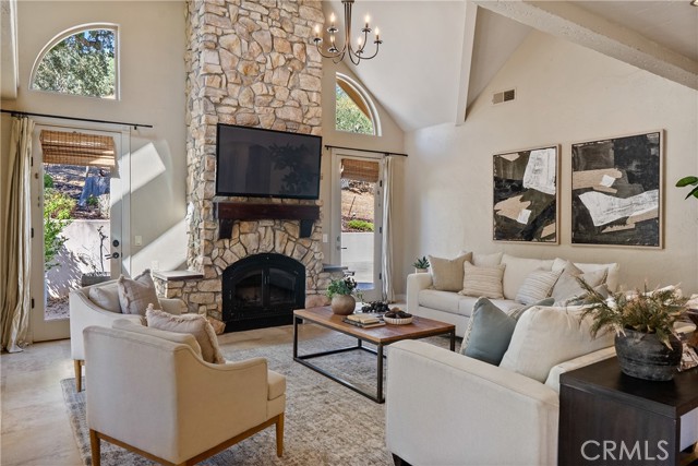 Detail Gallery Image 16 of 75 For 6360 Navarette, Atascadero,  CA 93422 - 4 Beds | 4 Baths