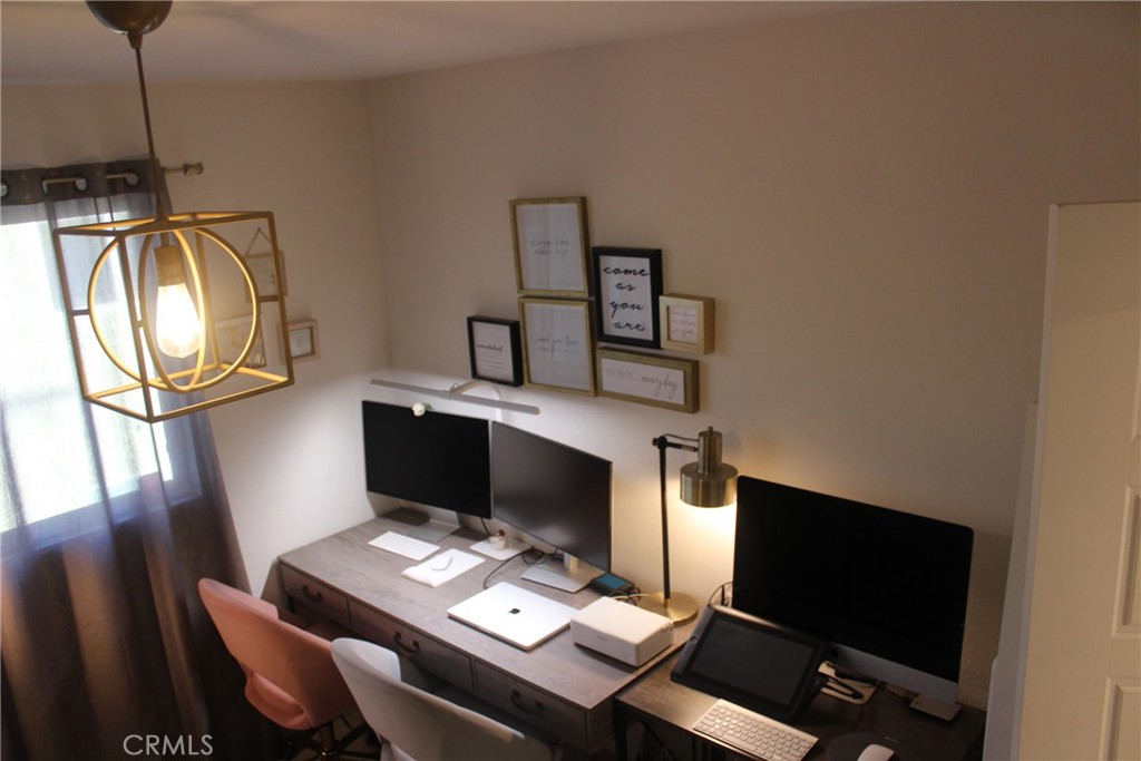 MLS #GD25151400 img 17