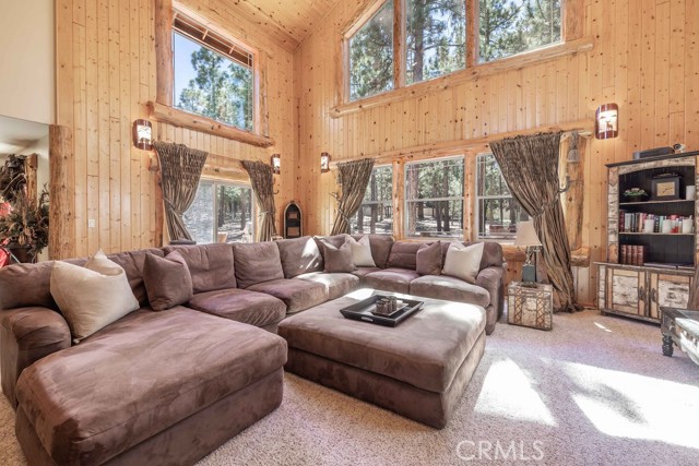 625 Cedar Glen Drive, Big Bear City CA: https://media.crmls.org/medias/3c21464d-3d51-47f7-807f-38659c75a140.jpg