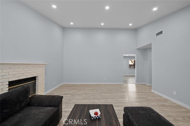 Detail Gallery Image 10 of 32 For 43203 27th St, Lancaster,  CA 93536 - 3 Beds | 2 Baths